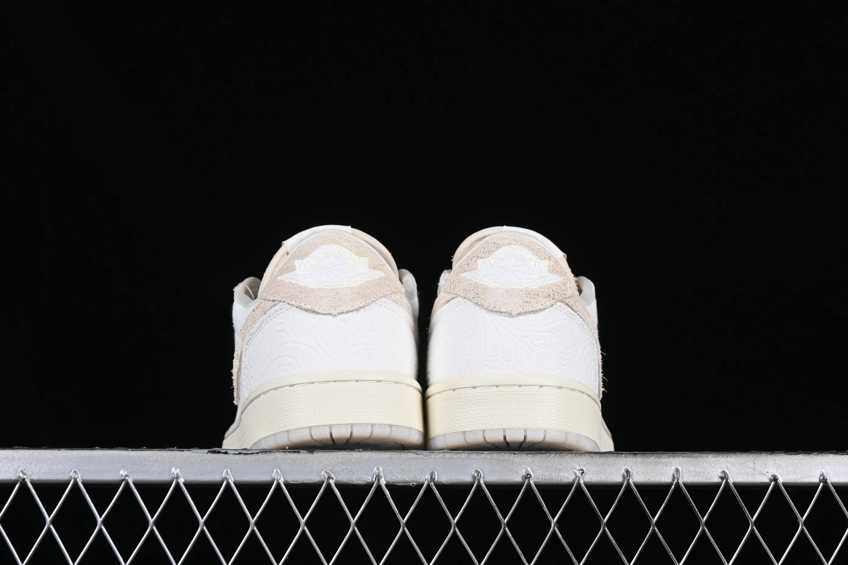 All categories Air Jordan Jordan series basketball shoes Air Jordan 1 Low Z version CP3 x Air Jordan 1 AJ1 Joe 1 embossed white low-top cultural casual sneakers FZ0455-200